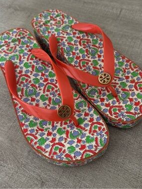 Tory Burch Wedge Flip Flop Sandals Orange Green Size 10